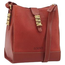 Borsa a tracolla LOEWE Velazquez in pelle rossa e oro Auth 196086