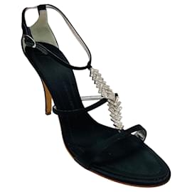 Sandali in raso con cinturini e cristalli neri Giuseppe Zanotti