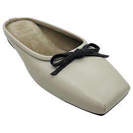 Mules ballerine in pelle Taupe con dettaglio fiocco e Monili Brunello Cucinelli