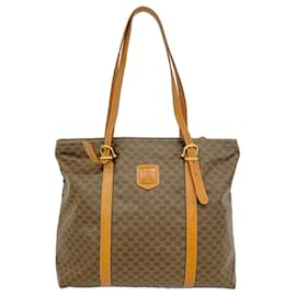 Sac cabas Celine Macadam en marron - Céline