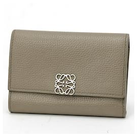 Cartera vertical Loewe Anagram