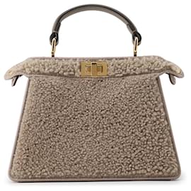 Borsa a mano Fendi Peekaboo ISeeU Petite in pelle Mouton