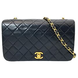 Borsa a tracolla Chanel Matelassé con catena