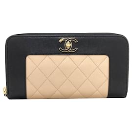 Portafoglio lungo Chanel Mademoiselle con hardware dorato