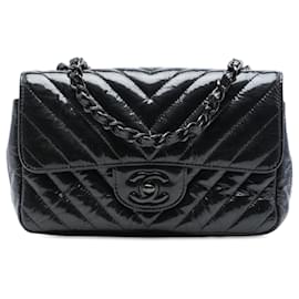 Chanel Mini Rectangular Classic Chevron Crumpled Patent So Black Single Flap Nero