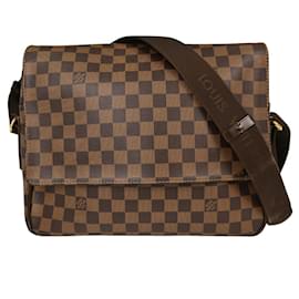 Louis Vuitton Shelton Messenger Damier Ebene MM