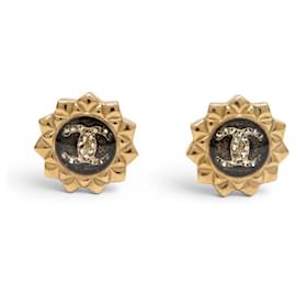 NEUE CHANEL SONNE LOGO CC AB5797 OHRRINGE AUS GOLDFARBENEM METALL - Chanel