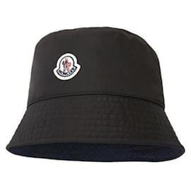 Chapéu Bucket com patch de logo - Moncler
