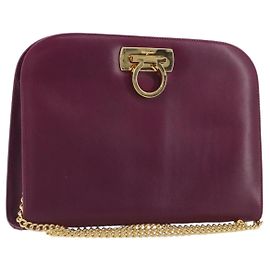 Sac à épaule Salvatore Ferragamo Gancini Chain en cuir violet et or Auth 196275A