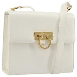 Borsa a tracolla Salvatore Ferragamo Gancini in pelle bianca e oro Auth 196208