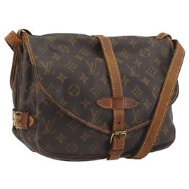 LOUIS VUITTON Monogram Saumur 30 Schultertasche M42256 LV Auth gh2324