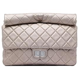 Clutch Roll Reissue 2.55 Chanel Large in vitello iridescente matelassé Gold