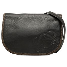 Borsa a tracolla con patta Anagram in pelle nera LOEWE