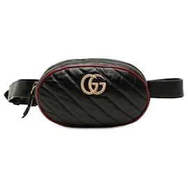 Borsa cintura Gucci GG Marmont Matelassé in pelle di vitello Torchon Nera