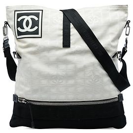 Borsa crossbody Chanel CC New Travel Line Sports bicolore in nylon nero