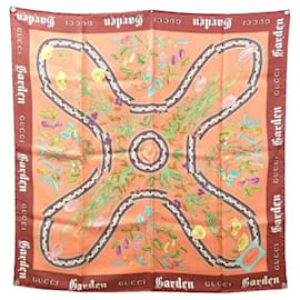 Gucci Bordeaux Seidentuch