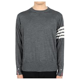 Klassischer Wollstrick mit diagonalen Bündchen für Herren (Gray) stamp: - Thom Browne