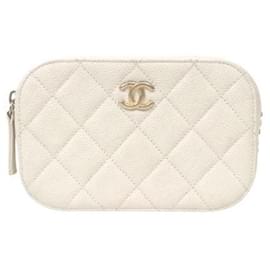 Gürteltasche aus Kaviarleder beige - Chanel