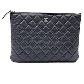 Classic Caviar Clutch New Medium - Chanel