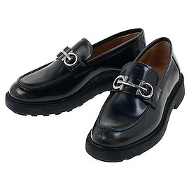 Salvatore Ferragamo Mocassini da uomo con ornamento Gancini New Biscot Calf
