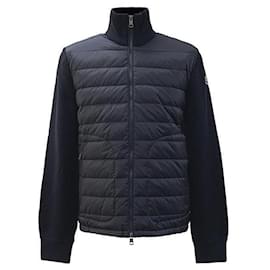 Moncler Tricot Logo Patch Steppjacke aus Wolle im Cardigan-Stil