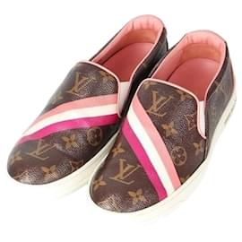 Louis Vuitton Monogram Slip-On Pink