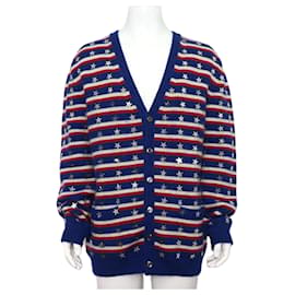 Weiter Herren-Cardigan mit blauen Streifen und besticktem Stern - Céline