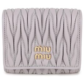 Miu Miu Cartera Pequeña de Piel Napa Matelassé