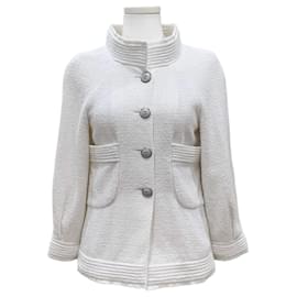 Chanel Tweed-Jacke mit CC-Logo-Knöpfen Weiß
