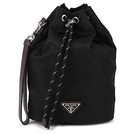 Prada Beuteltasche aus recyceltem Nylon mit Kordelzug