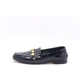 Chanel Mocassini Penny Coin in vernice nera da donna