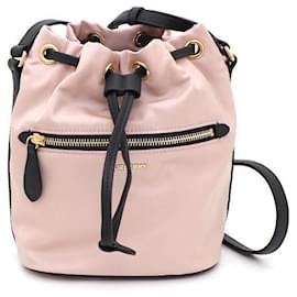 Burberry Borsa a secchiello in nylon con coulisse e borsa a tracolla