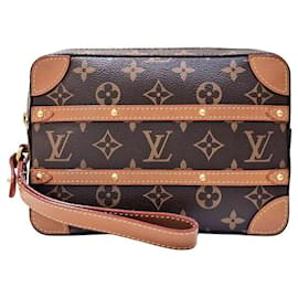 Louis Vuitton Pochette Soft Trunk
