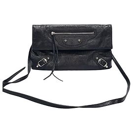 Balenciaga Clutch a Busta e Borsa a Tracolla