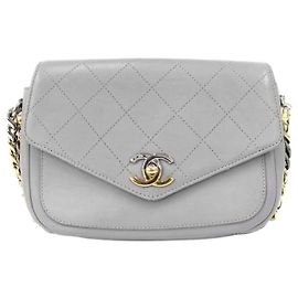 Chanel Graue Season Klappentasche