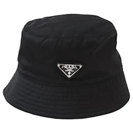 Re-Nylon Bucket Hat mit Dreieckslogo Schwarz - Prada