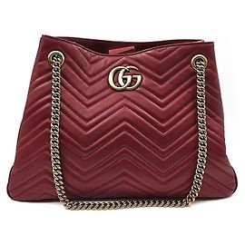 Gucci Bolso de hombro con cadena GG Marmont acolchado