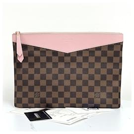 Louis Vuitton Borsa a Clutch Daily Damier