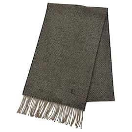 Stola lunga in cashmere marrone Chanel G18