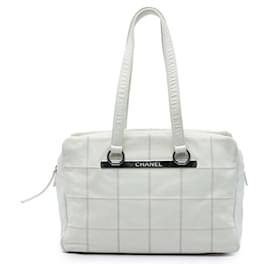 Borsa Chanel White Chocolate Bar Caviar LAX Bowler Bag