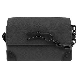 Carteira Wearable Louis Vuitton Steamer Monogram Taurillon Preta