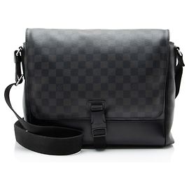 Louis Vuitton Damier Graphite Skyline MM Messenger