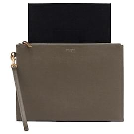 Borsa Clutch in pelle kaki con tracolla per tablet - Saint Laurent