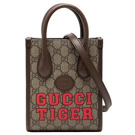 Gucci Tiger GG Supreme Interlocking G Handbag