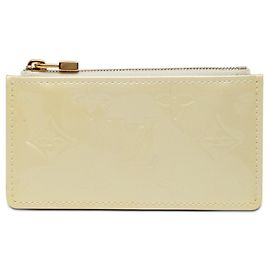 Louis Vuitton Monogram Vernis Pochette Clé Wallet
