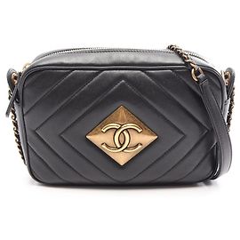 Borsa a tracolla Chanel Coco Mark Diamond Stitch
