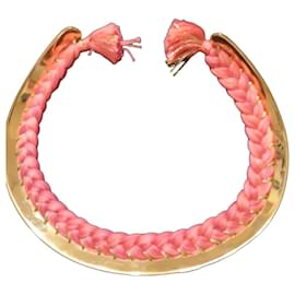 Bracciale "Copacabana" in metallo dorato e cordoncino intrecciato rosa - Aurelie Bidermann