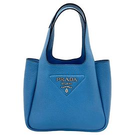 Mini mala tote Prada Vitello Daino com logótipo triangular