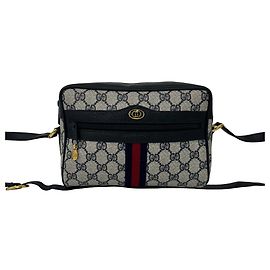 Gucci Sherry Line Schultertasche aus Leder mit GG-Logo-Muster