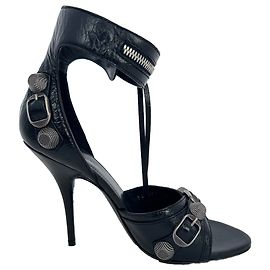 Sandali con tacco Balenciaga Cagole 110 in pelle di agnello nera